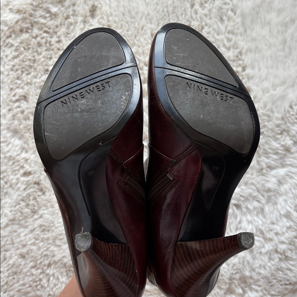Boots leather Nine West burgundy brown ankle booties distressed SZ 8 - Picture 5 of 9
